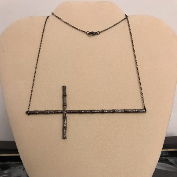Jewelry - vintage gothic sideways cross necklace✝️